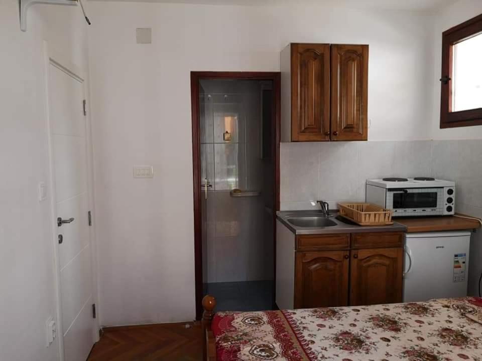 Apartmani Becici Kamer foto