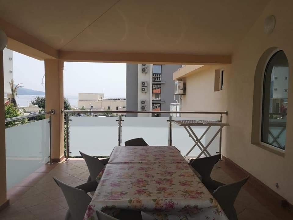 Apartmani Becici Buitenkant foto