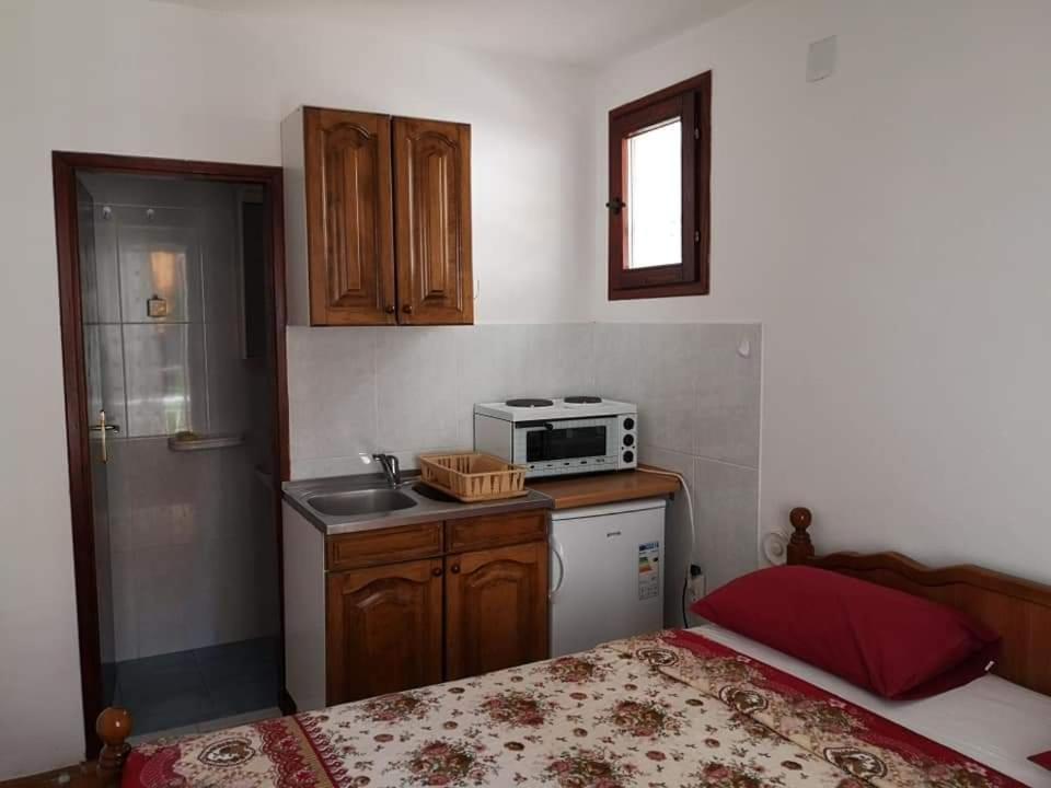 Apartmani Becici Kamer foto