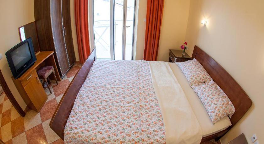 Apartmani Becici Buitenkant foto